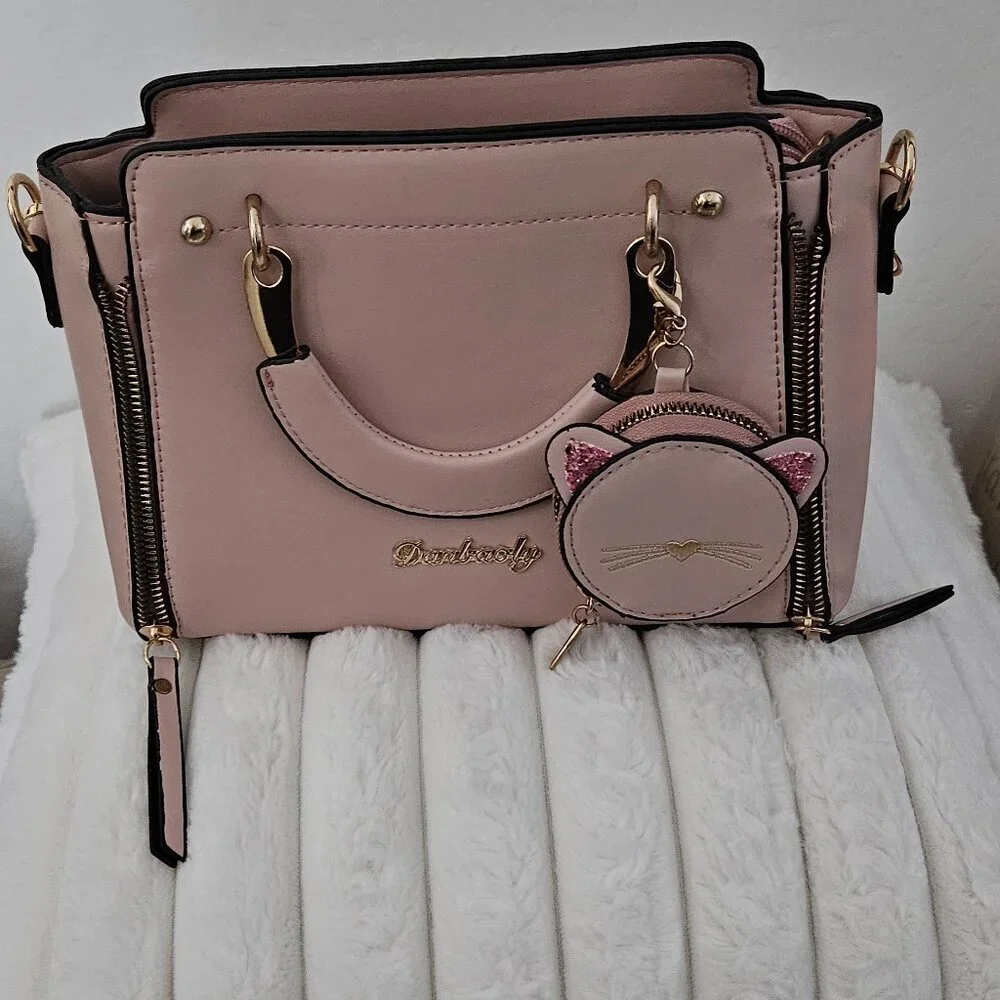 Danbaoly Pink handbag w/handles and crossbody strap NWOT